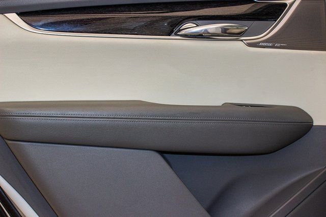 Used 2022 Cadillac XT6 Premium Luxury image 22