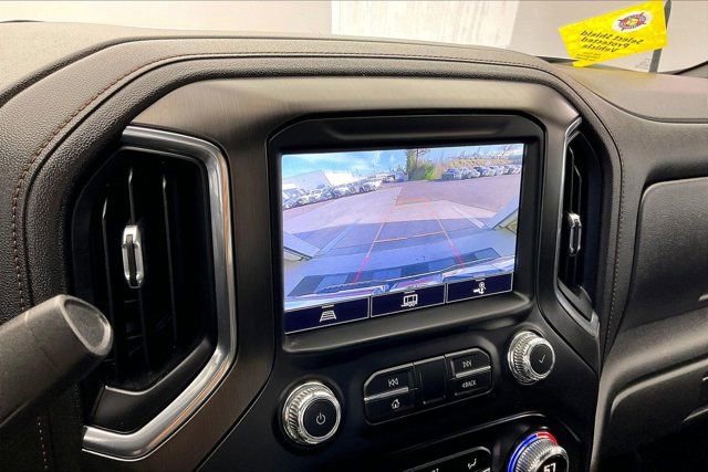 Used 2022 GMC Sierra 2500 AT4 image 23