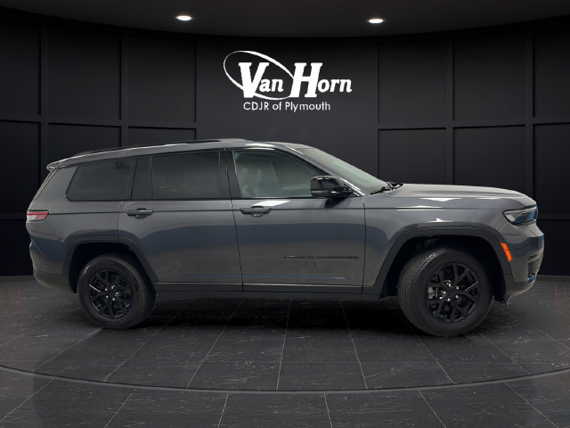 Used 2024 Jeep Grand Cherokee L Laredo AWD/4WD image 8