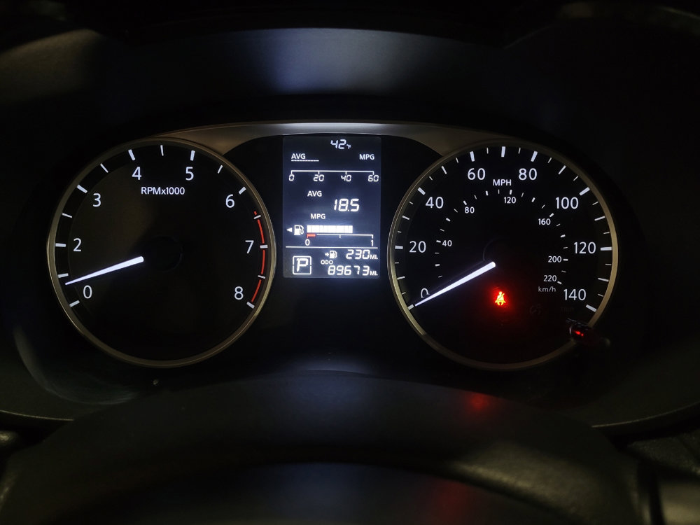 Used 2020 Nissan Versa S image 23