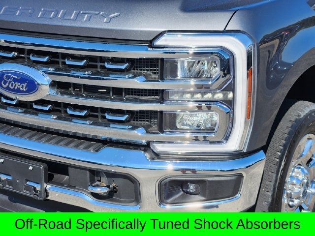 Used 2024 Ford F250 Lariat w/ Chrome Package AWD/4WD image 7