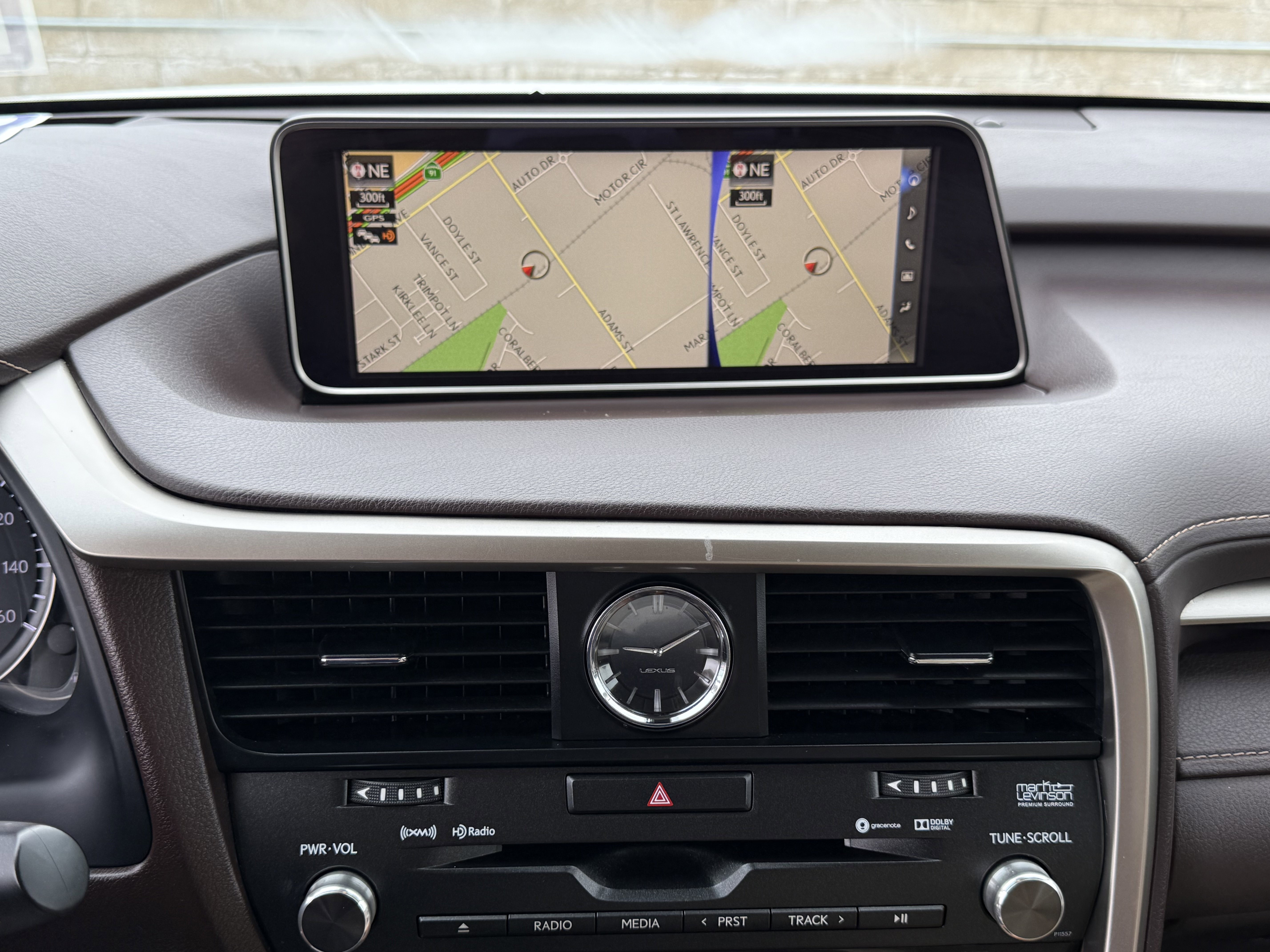 Used 2017 Lexus RX 350 FWD w/ Premium Package image 26