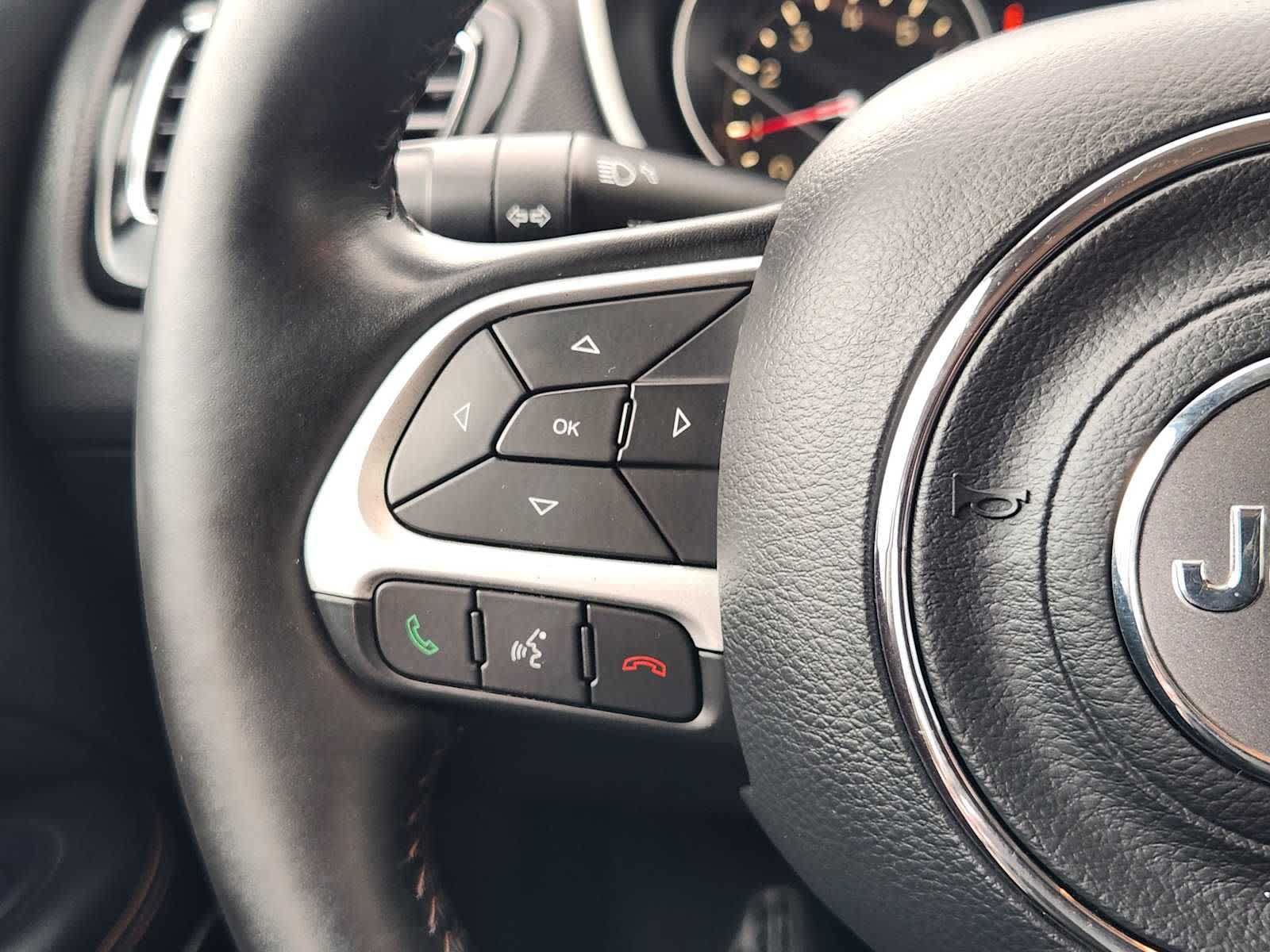 Used 2019 Jeep Compass Limited FWD image 26