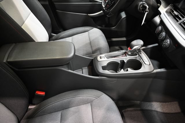 New 2026 Chevrolet Trax RS w/ Sunroof Package FWD image 20