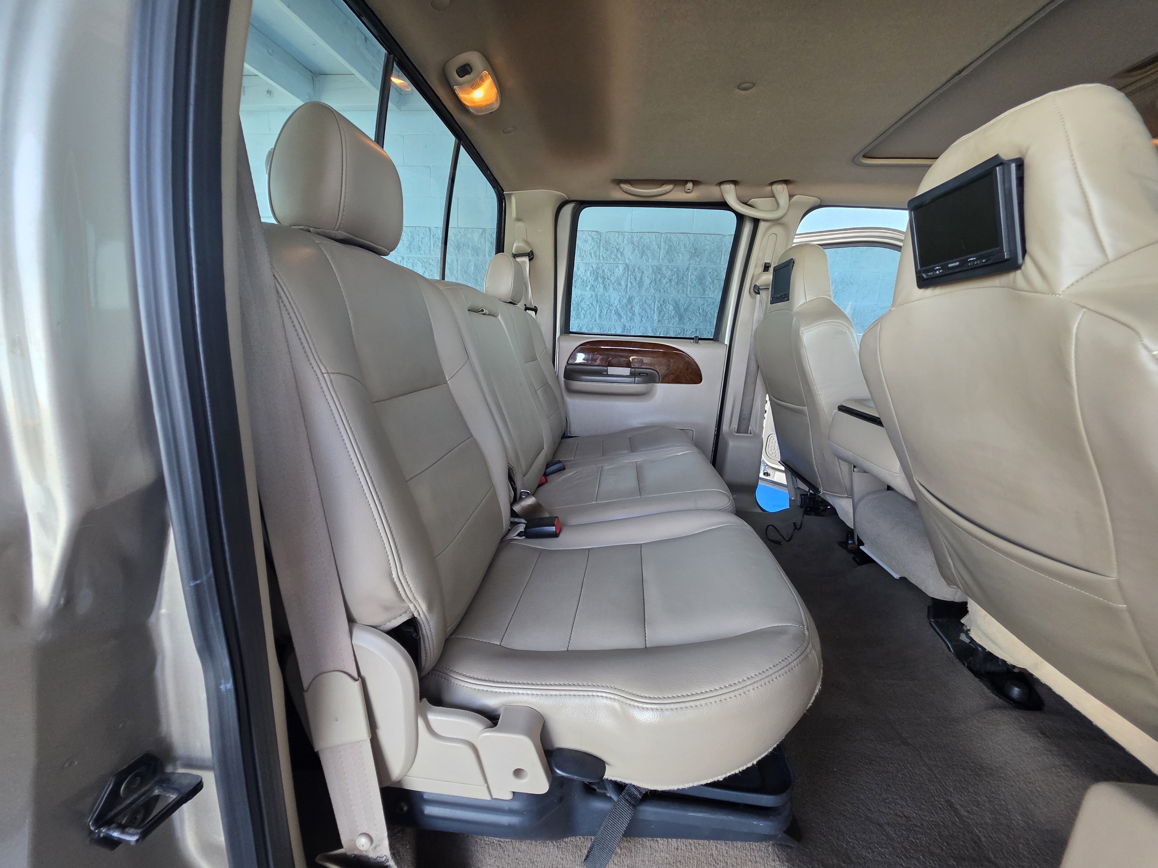 Used 2004 Ford F250 XL AWD/4WD image 17