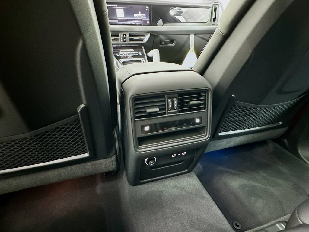 New 2026 Porsche Cayenne AWD/4WD image 45