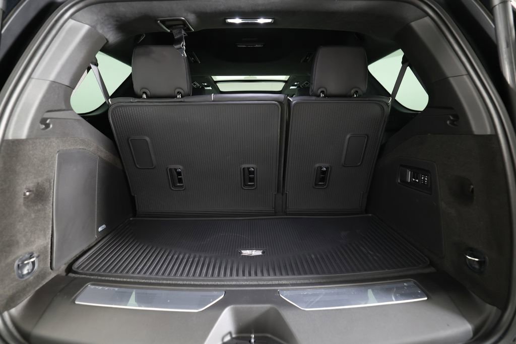 Used 2026 Cadillac Escalade Platinum Sport w/ LPO, Floor Liner Package image 13