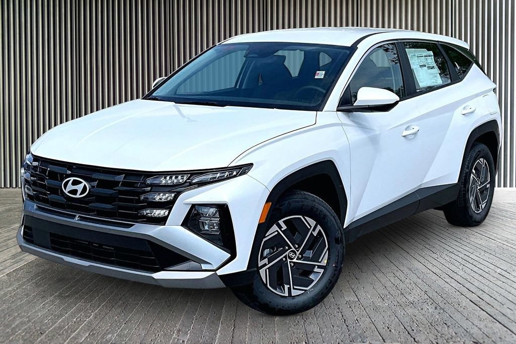 New 2026 Hyundai Tucson Blue SE AWD/4WD image 2