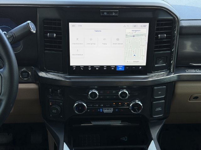 Used 2025 Ford F250 Lariat AWD/4WD image 16