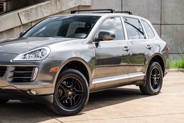 Used 2008 Porsche Cayenne AWD/4WD image 32