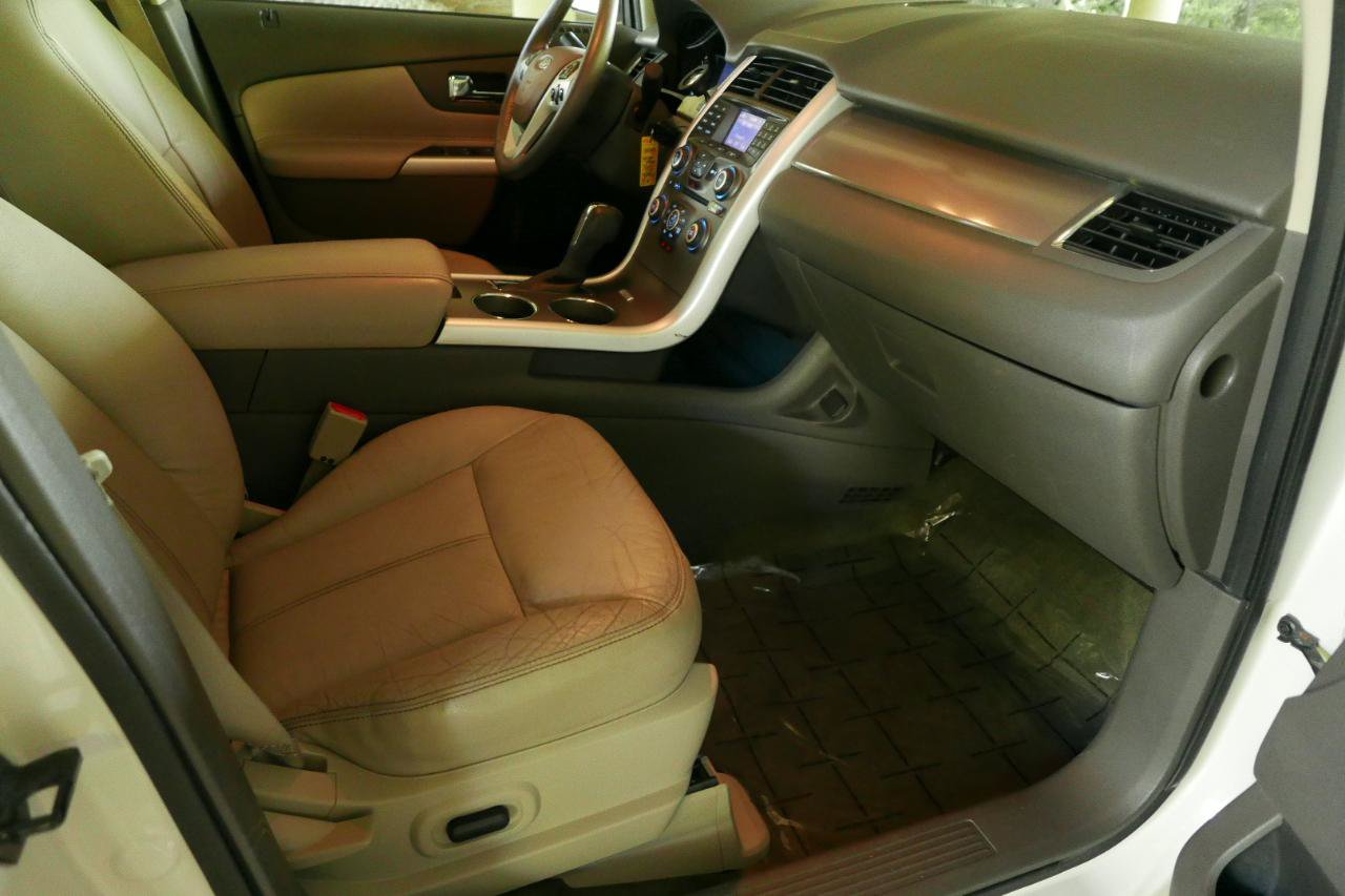 Used 2013 Ford Edge SEL AWD/4WD image 9