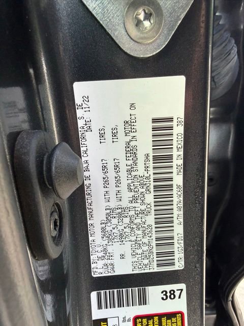 Used 2023 Toyota Tacoma TRD Sport AWD/4WD image 14