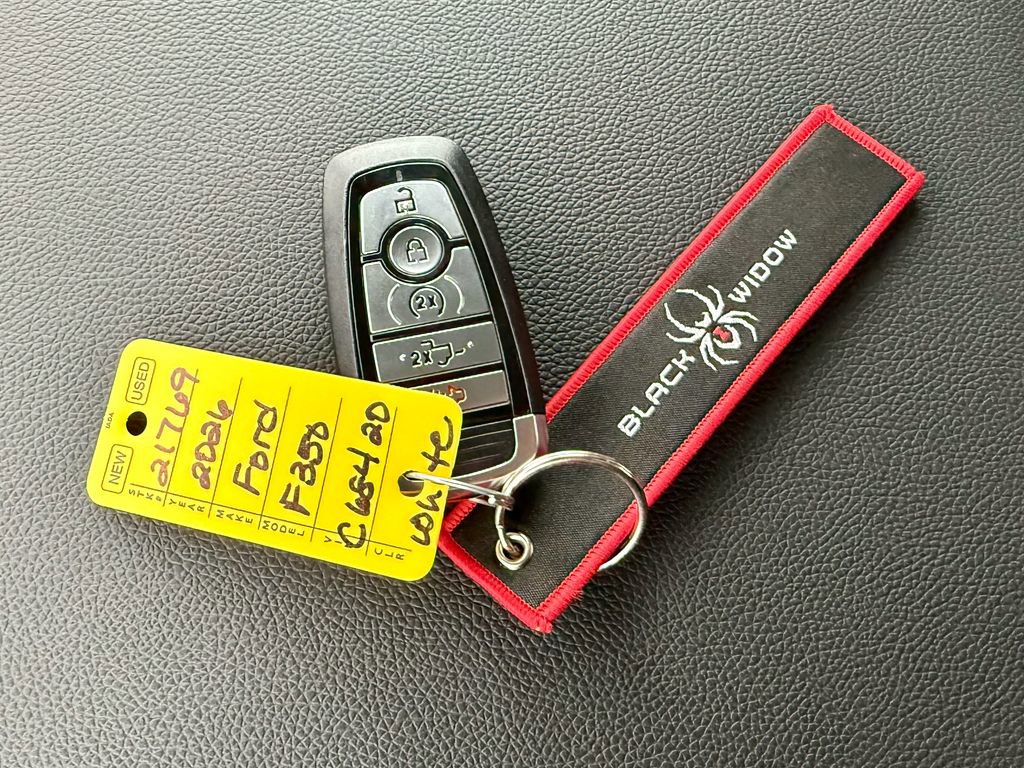 New 2026 Ford F350 Lariat image 38