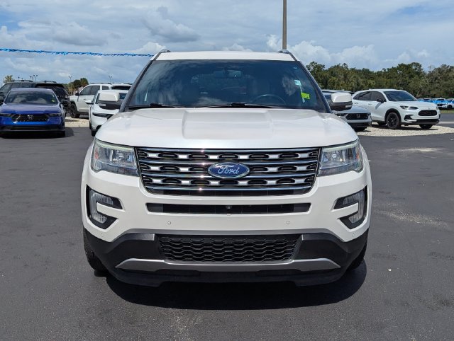 Used 2017 Ford Explorer Limited FWD image 9