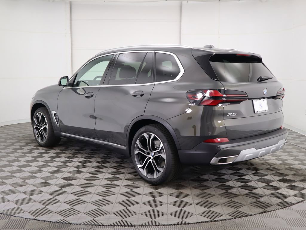 Used 2026 BMW X5 sDrive40i w/ Climate Comfort Package image 8