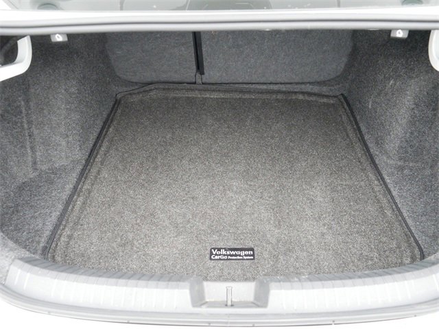 Certified 2024 Volkswagen Jetta Sport image 18