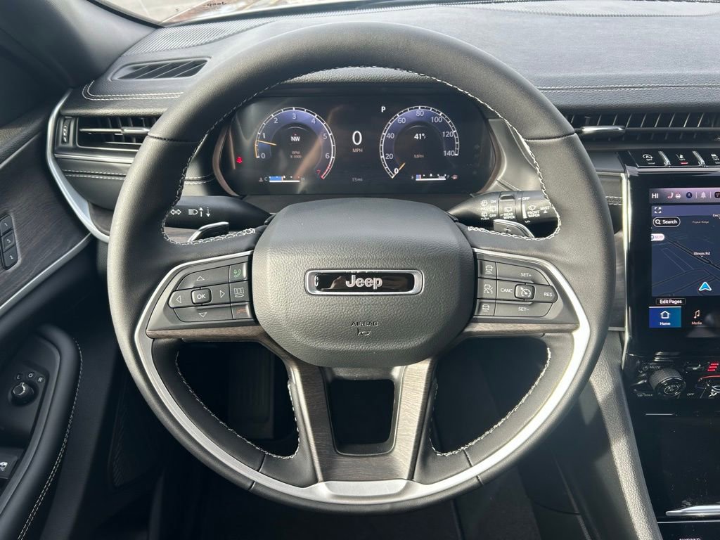 New 2025 Jeep Grand Cherokee Limited image 8