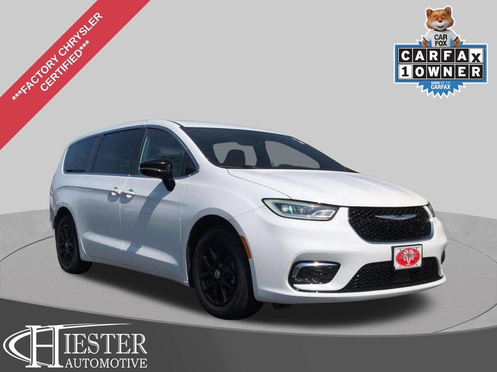 Used 2025 Chrysler Pacifica Select FWD 360° Tour