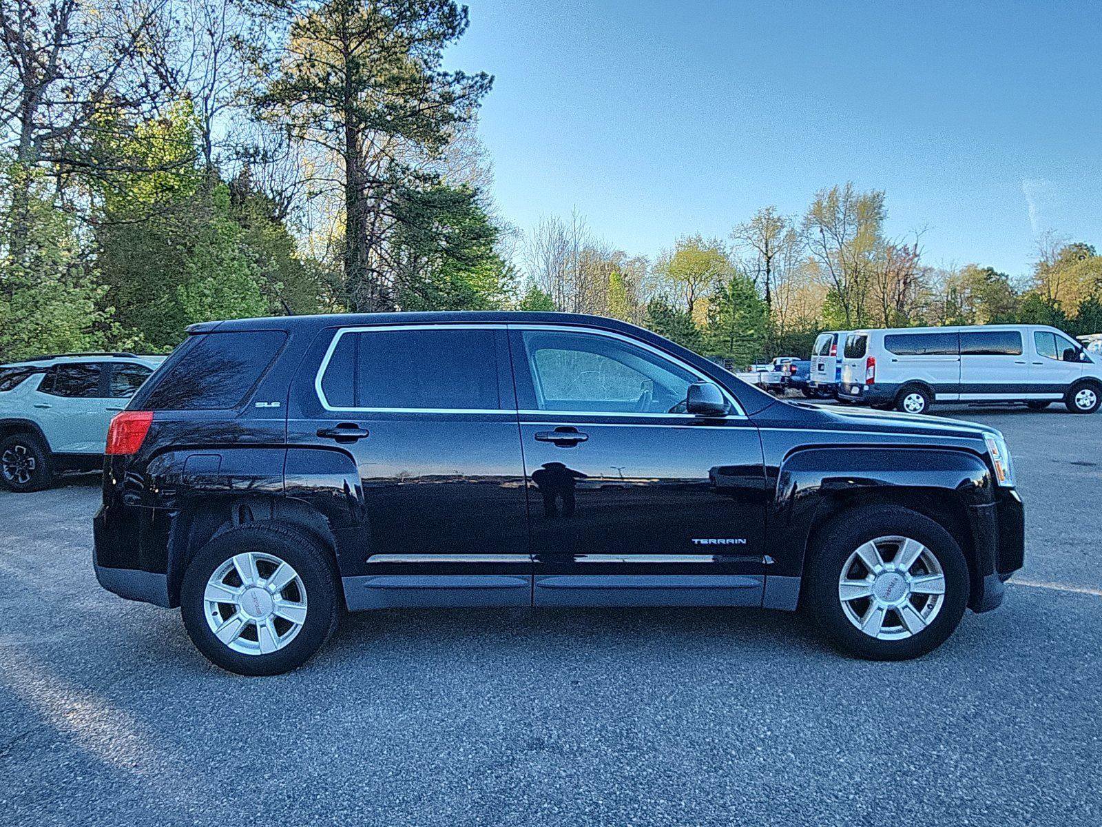 Used 2013 GMC Terrain SLE image 6