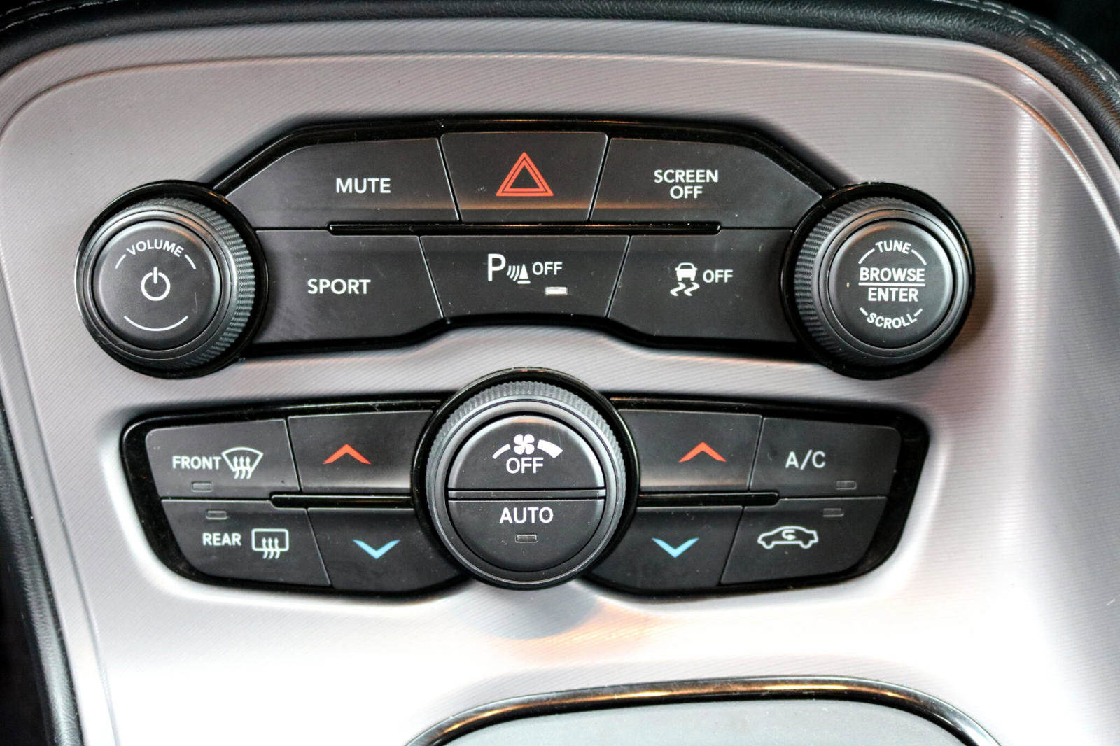 Used 2023 Dodge Challenger R/T image 27