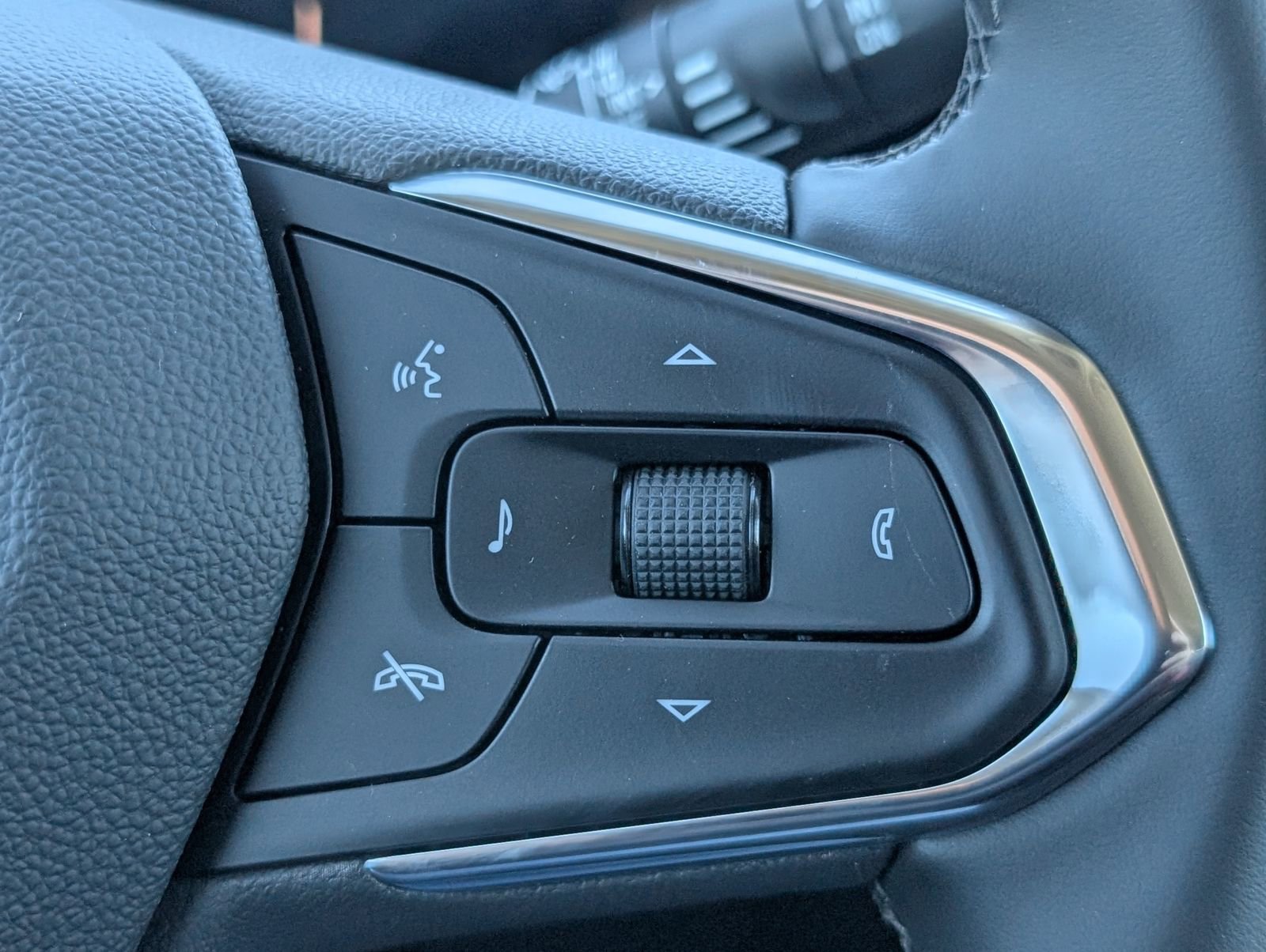 New 2026 Chevrolet Trax ACTIV w/ Driver Confidence Package image 16