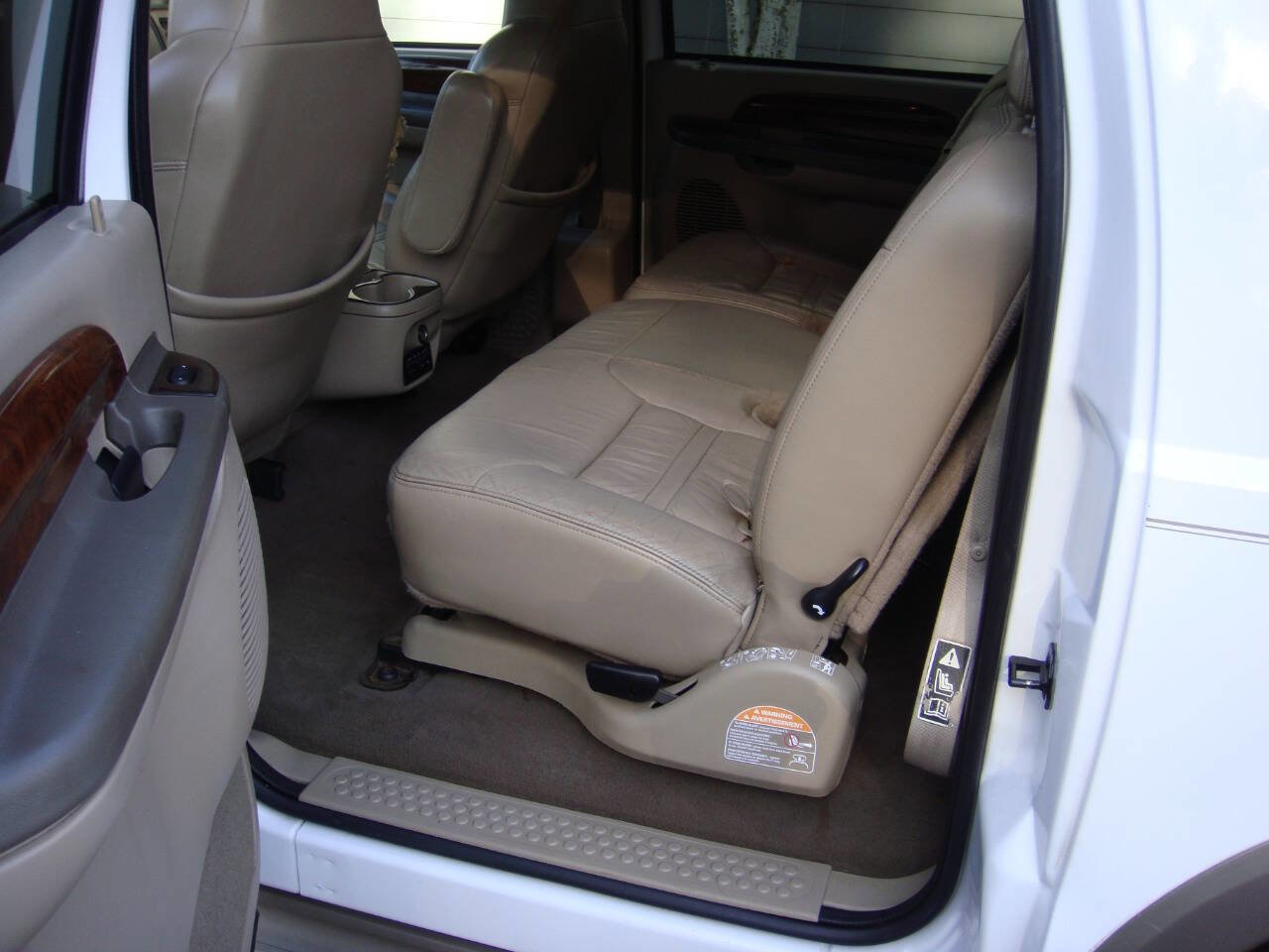 Used 2001 Ford Excursion Limited image 12