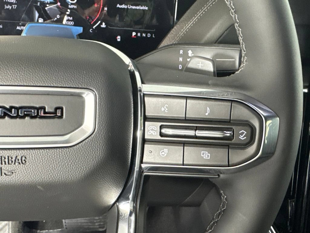 New 2026 GMC Yukon XL Denali w/ Denali Reserve Package AWD/4WD image 12