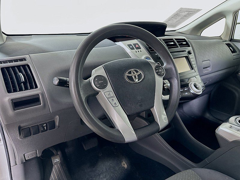 Used 2012 Toyota Prius V Three FWD image 9