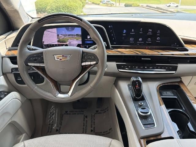 Certified 2024 Cadillac Escalade Sport Platinum w/ Heavy-Duty Trailer Package AWD/4WD image 27