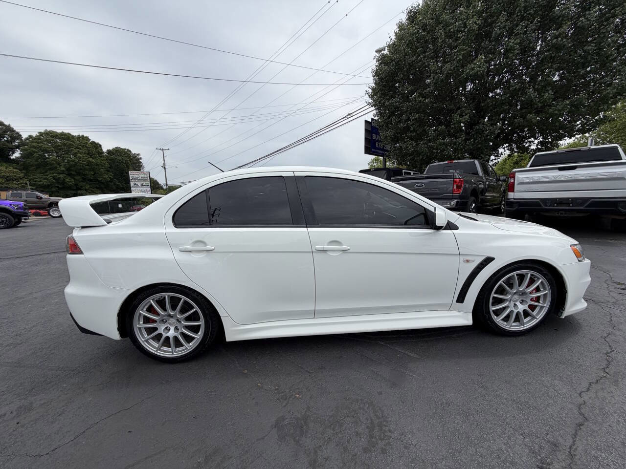 Used 2010 Mitsubishi Lancer Evolution SE AWD/4WD image 5