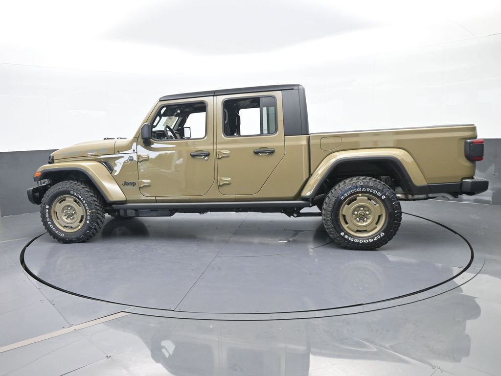 New 2026 Jeep Gladiator Willys AWD/4WD image 3