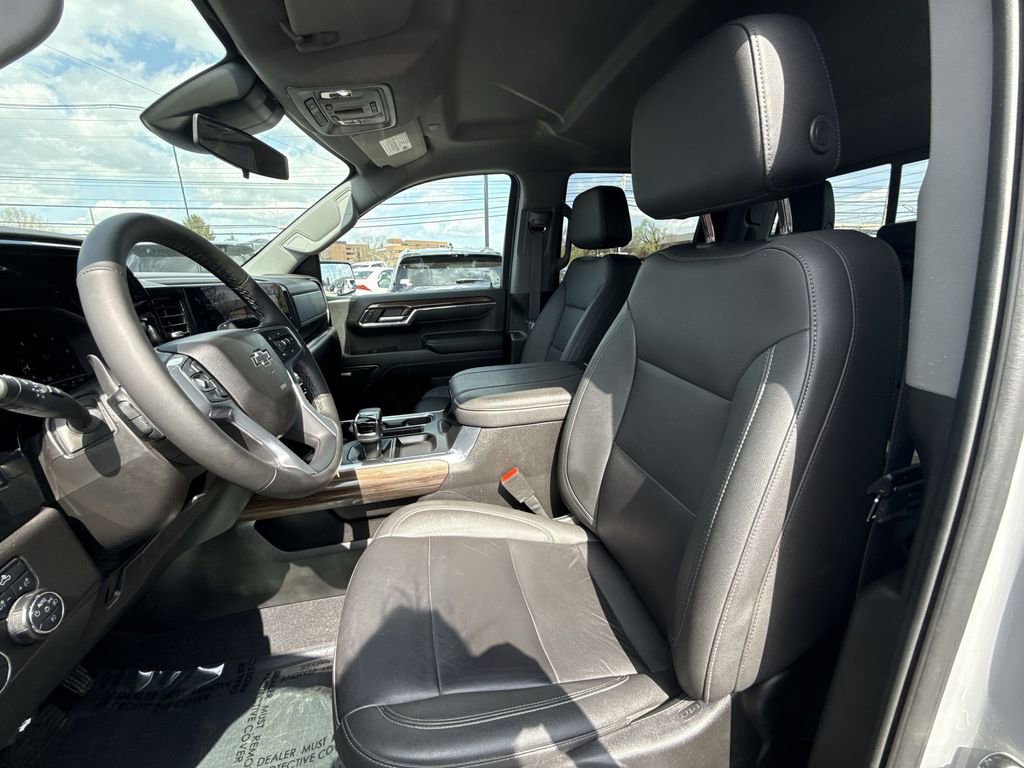 Used 2024 Chevrolet Silverado 1500 RST w/ All Star Edition Plus image 11