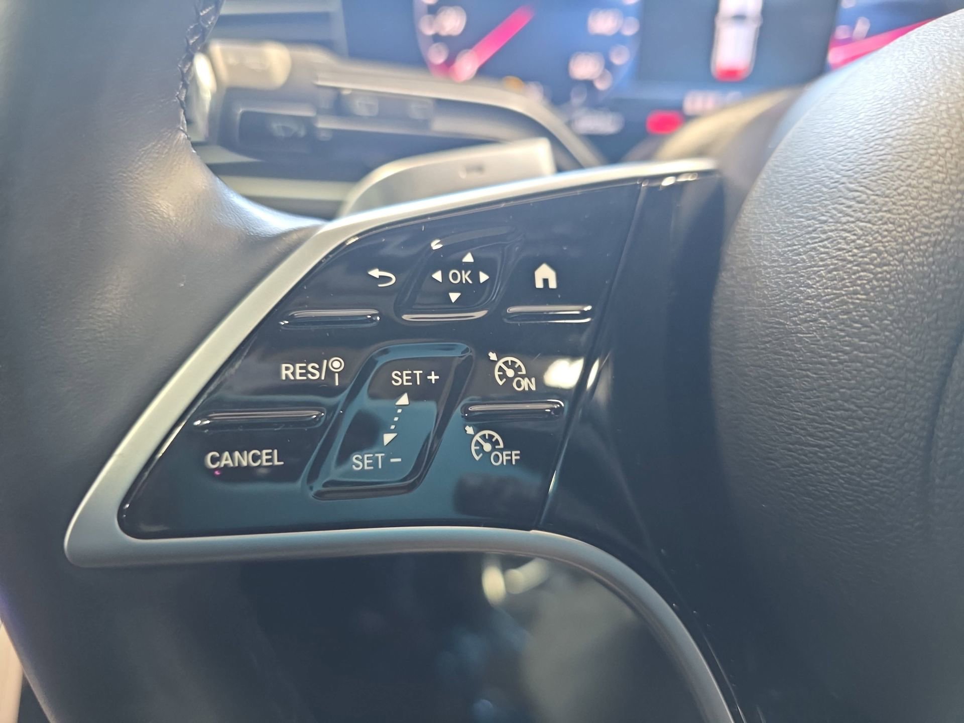 Certified 2024 Mercedes-Benz GLE 350 4MATIC image 17