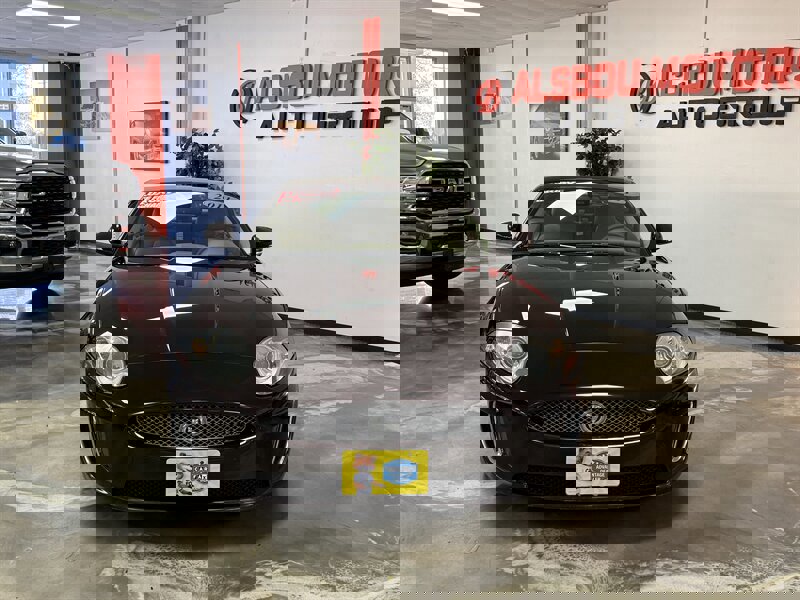 Used 2011 Jaguar XK Convertible image 2