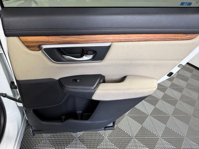 Used 2019 Honda CR-V EX image 40