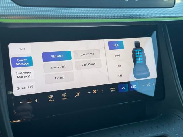 Used 2025 Jeep Wagoneer S Limited AWD/4WD image 29