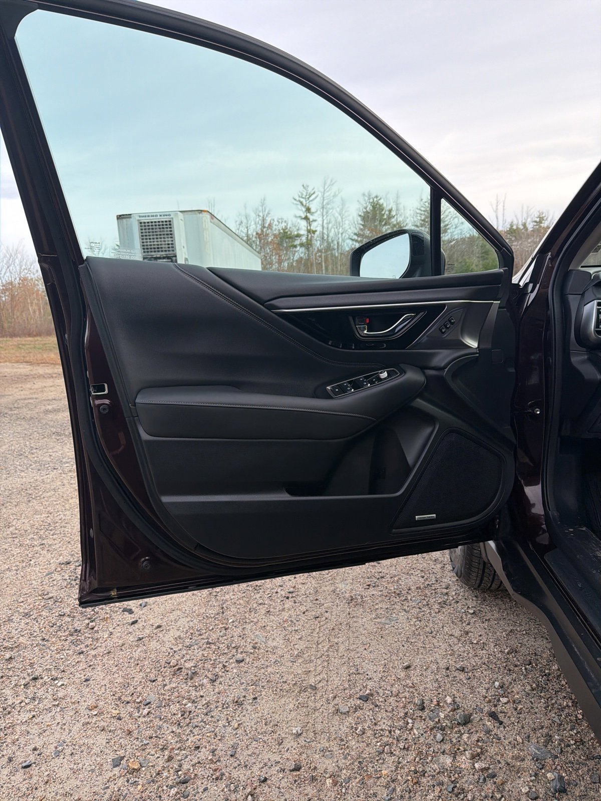 Used 2025 Subaru Outback Limited image 14