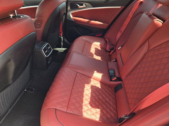 Used 2025 Genesis G70 3.3T Advanced w/ Sport Prestige Package RWD image 30