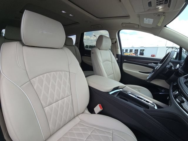 Used 2023 Buick Enclave Avenir w/ Avenir Technology Package FWD image 23