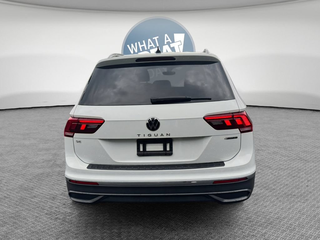 Used 2022 Volkswagen Tiguan SE AWD/4WD image 5