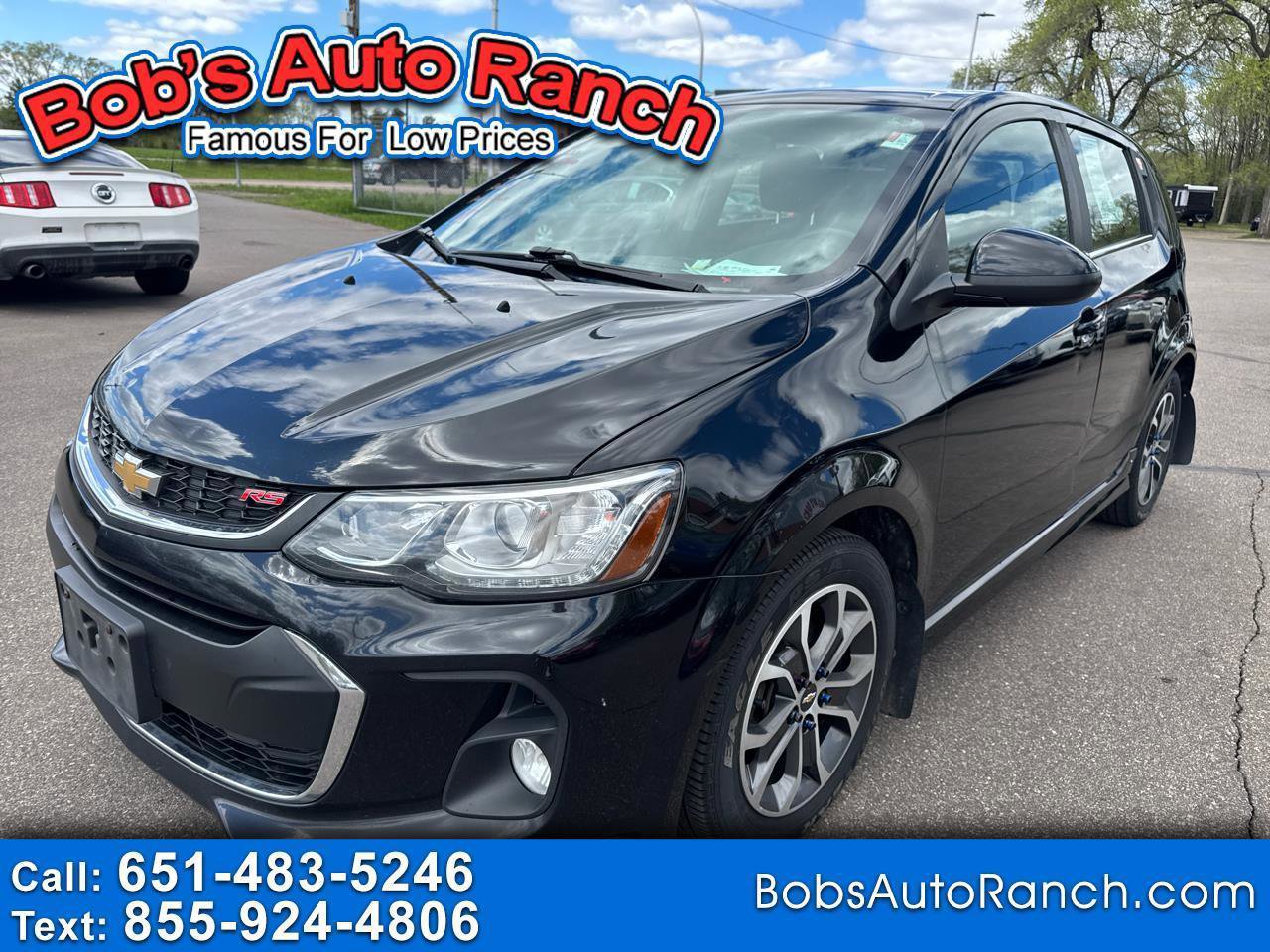 Used 2017 Chevrolet Sonic LT w/ Convenience Package FWD image 1