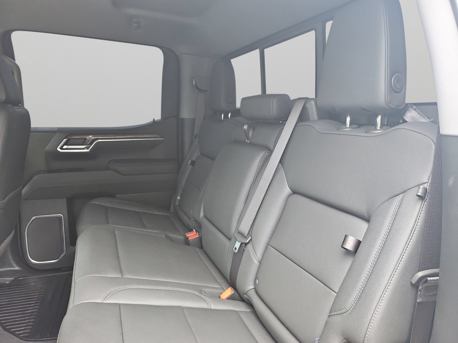 Used 2026 Chevrolet Silverado 1500 LTZ w/ Z71 Off-Road Package AWD/4WD image 43