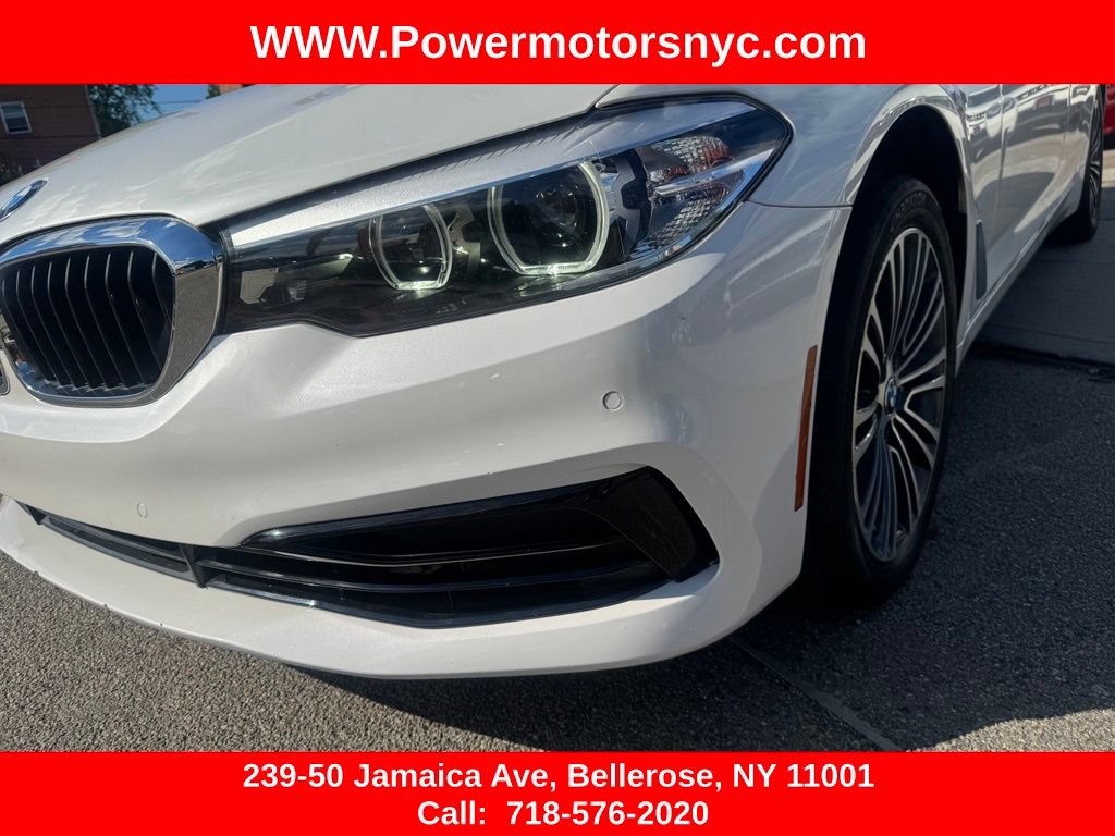 Used 2020 BMW 530i xDrive w/ Convenience Package AWD/4WD image 12