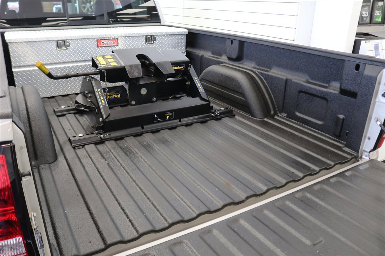 Used 2006 Chevrolet Silverado 3500 LT w/ Heavy-Duty Power Package AWD/4WD image 50