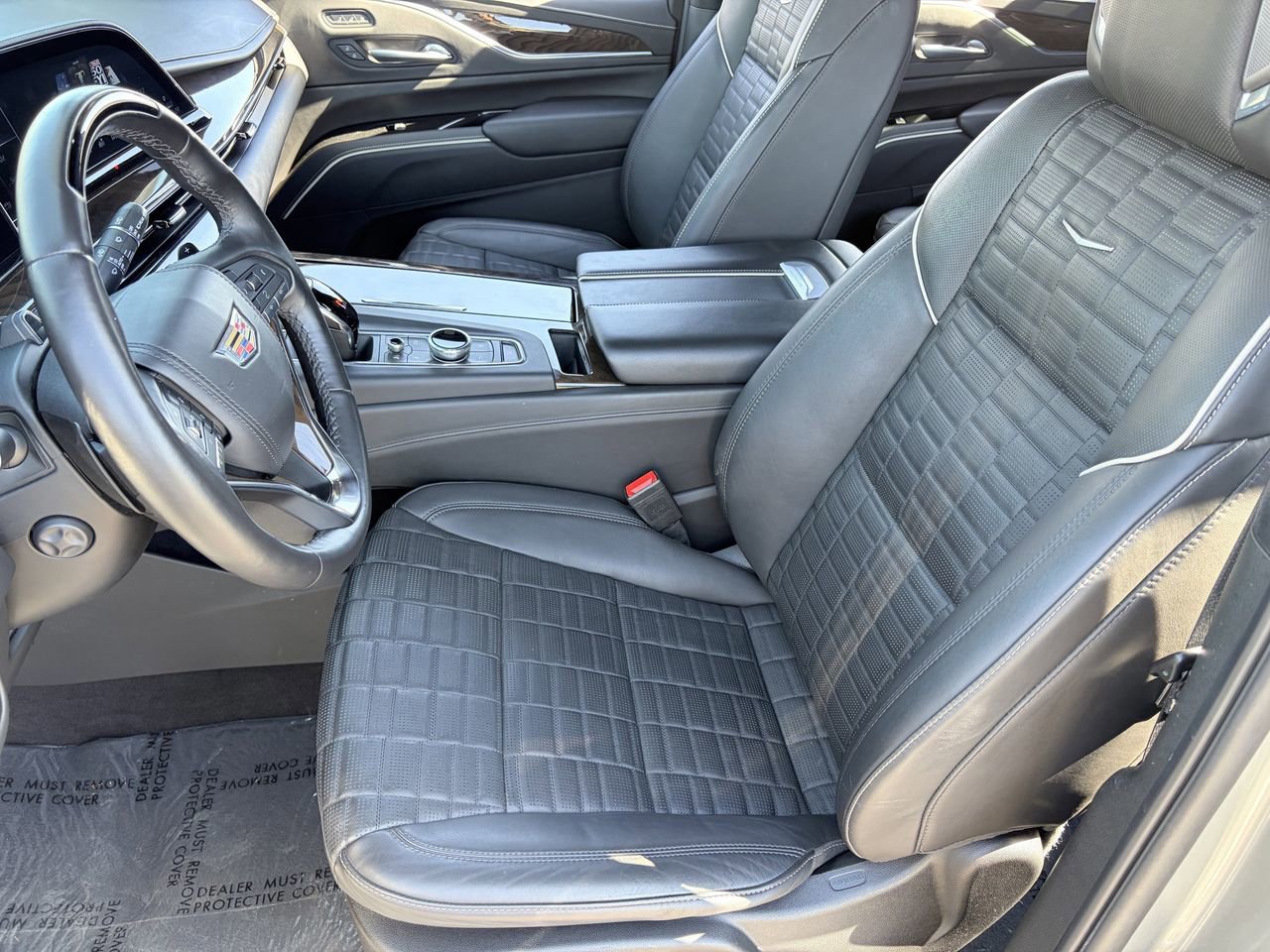 Certified 2024 Cadillac Escalade ESV Premium Luxury Platinum image 20