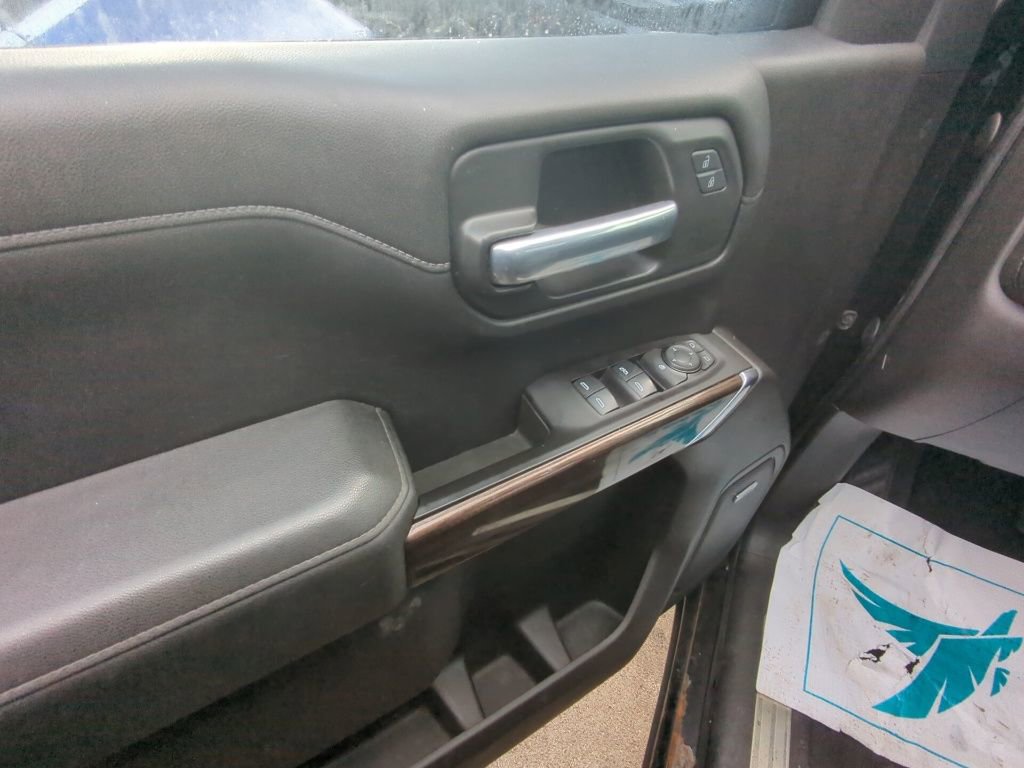 Used 2020 Chevrolet Silverado 1500 LT Trail Boss image 9