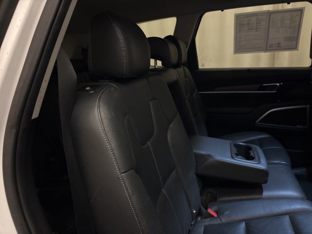 Used 2022 Kia Telluride EX image 22