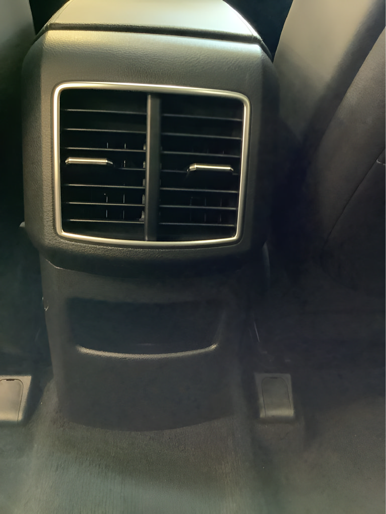 Certified 2026 Kia Sportage X-Line w/ X-Line Technology Package AWD/4WD image 18