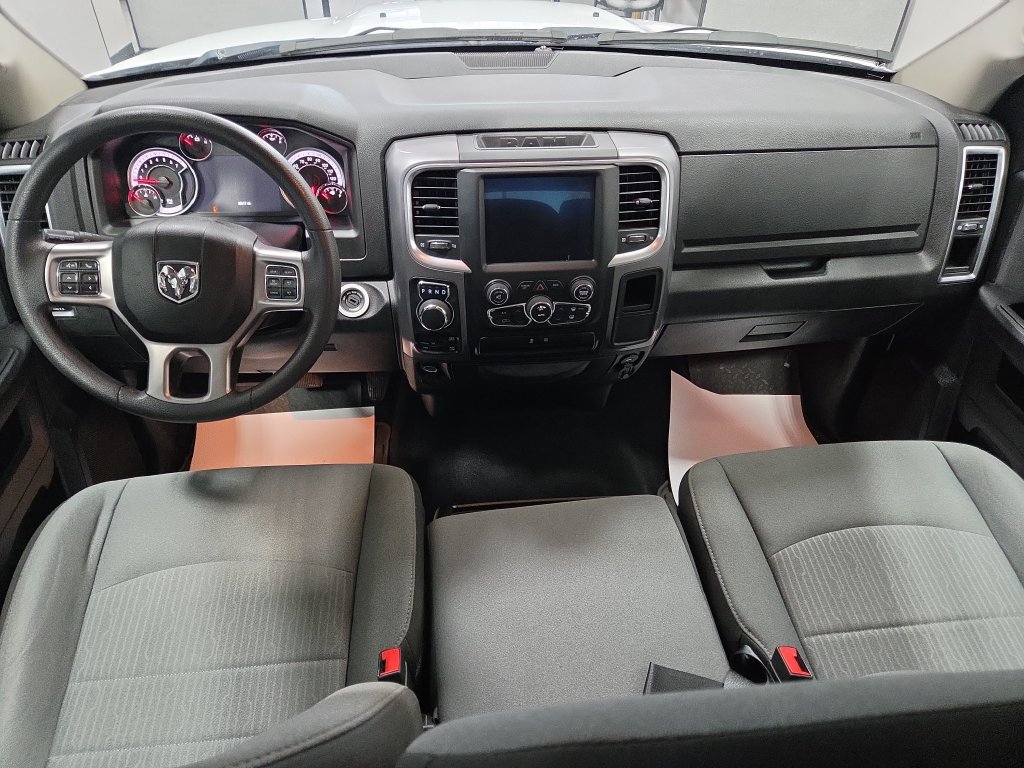 Used 2023 RAM 1500 Classic SLT w/ Electronics Group AWD/4WD image 3