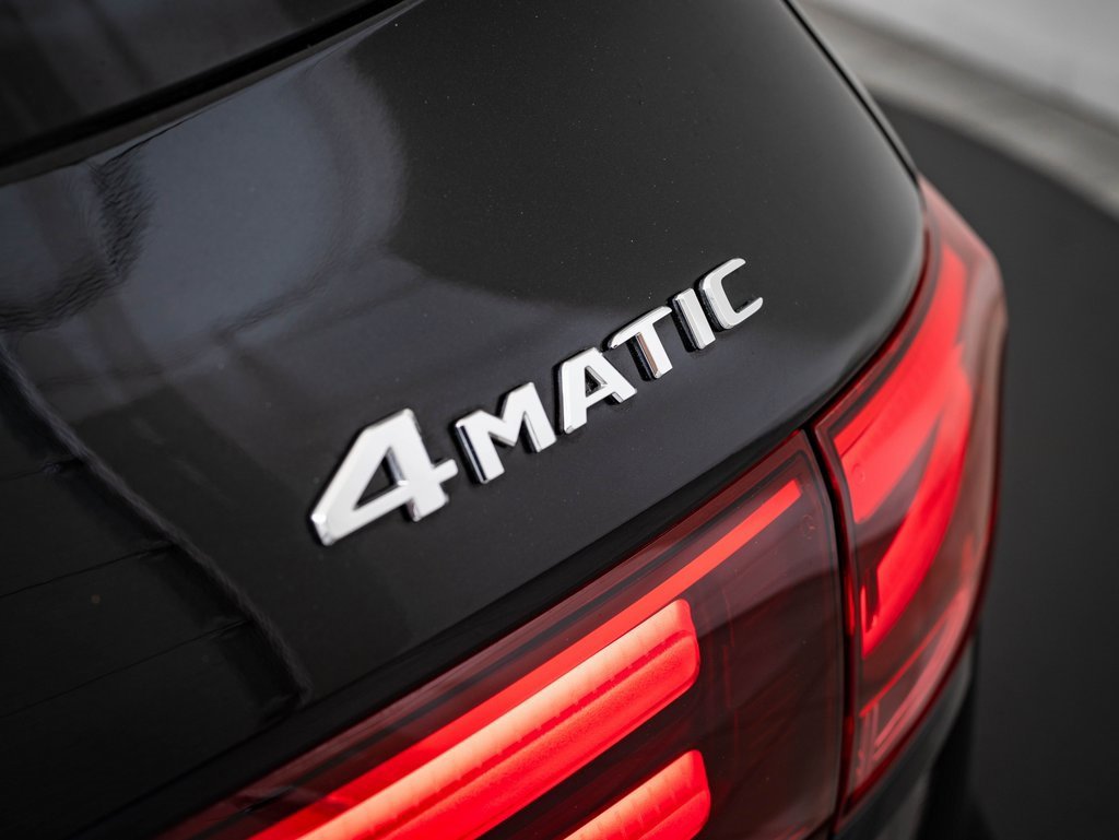 Used 2024 Mercedes-Benz GLB 250 4MATIC image 9